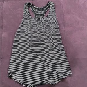 Lululemon love tank pleated
